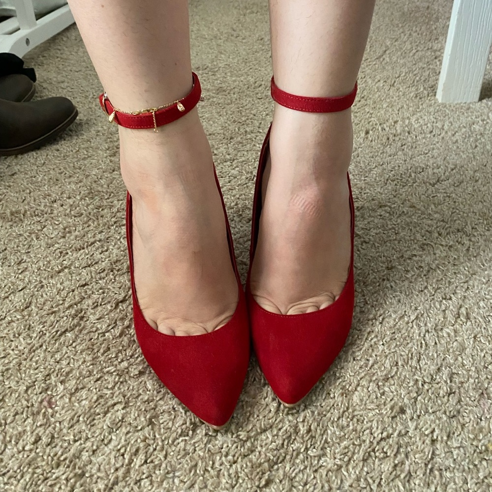 heeled shoes with strap pointed toe shoes